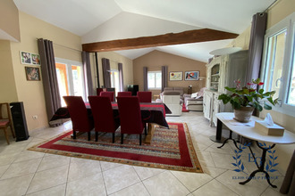  maison vins-sur-caramy 83170