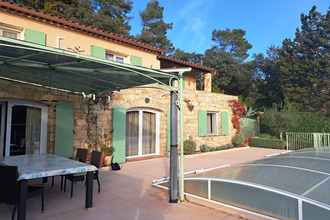  maison vins-sur-caramy 83170