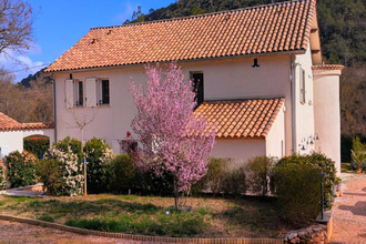  maison vins-sur-caramy 83170