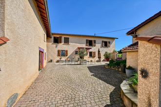  maison virigneux 42140