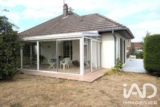  maison voisines 52200