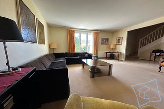  maison voisins-le-bretonneux 78960