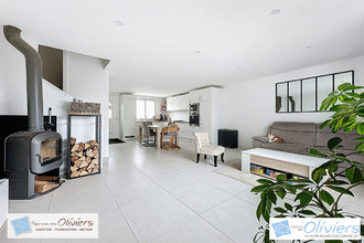  maison voisins-le-bretonneux 78960