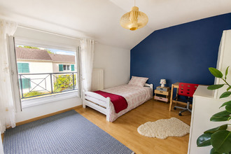  maison voisins-le-bretonneux 78960