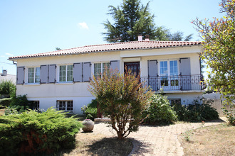  maison vouille 79230