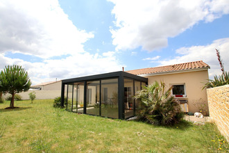  maison vouille 79230