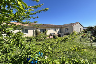  maison vouille 86190