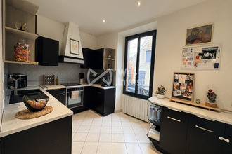  maison voves 28150