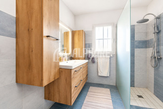  maison vue 44640