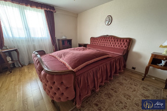  maison ydes 15210