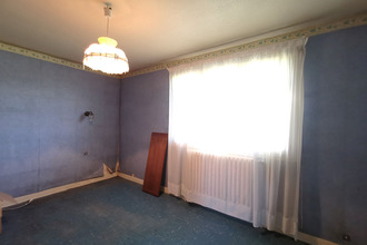  maison yevres 28160