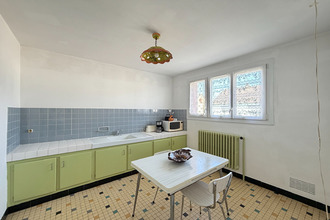  maison yevres 28160