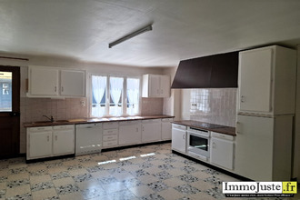  maison yevres 28160