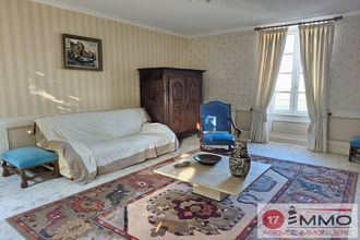  maison yves 17340