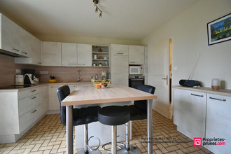  maison yzernay 49360