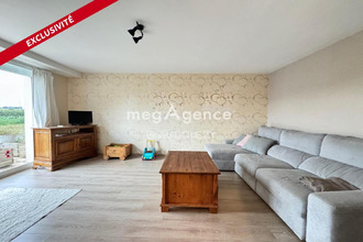  maison yzernay 49360