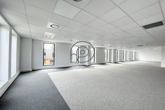 Ma-Cabane - Neuf Divers Hallennes-lez-Haubourdin, 521 m²