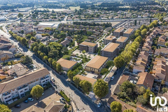 neufs appartement senas 13560