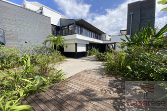 neufs localcommercial st-denis 97400