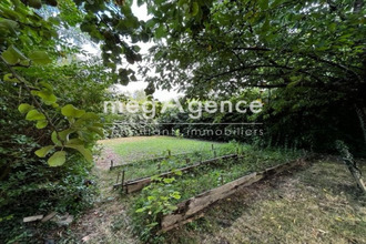  terrain angers 49000