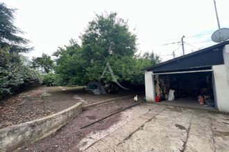  terrain angers 49100