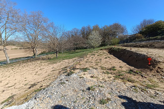  terrain aureville 31320