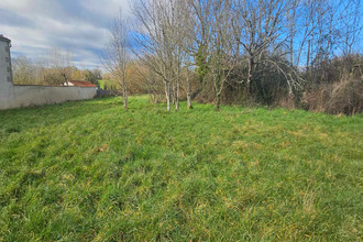  terrain azay-le-brule 79400