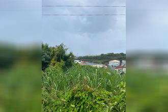  terrain basse-terre 97100