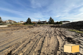  terrain belley 01300