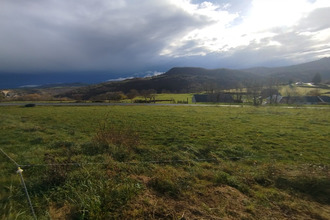  terrain besse-et-st-anastaise 63610