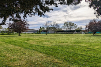  terrain cazeres 31220