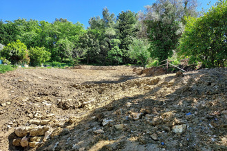  terrain chateauneuf-grasse 06740