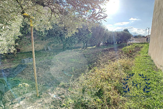  terrain cheval-blanc 84460