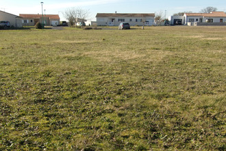  terrain couture-d-argenson 79110