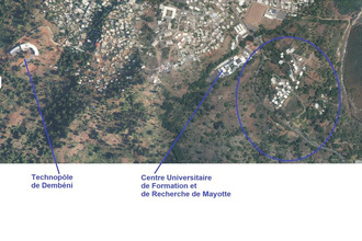  terrain dembeni 97660