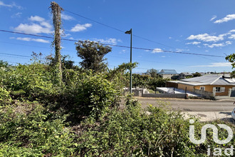  terrain entre-deux 97414