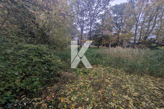  terrain eragny 95610