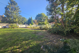  terrain eragny 95610