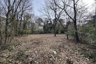  terrain fuveau 13710