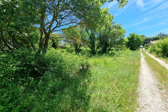  terrain fuveau 13710