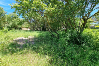  terrain fuveau 13710