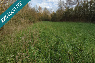  terrain genouille 17430