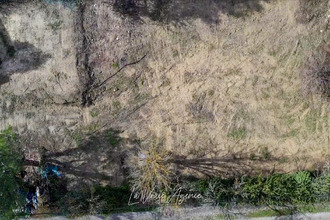  terrain greasque 13850