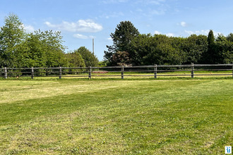  terrain isneauville 76230