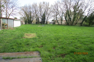  terrain jazeneuil 86600