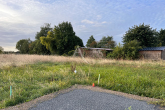  terrain la-menitre 49250