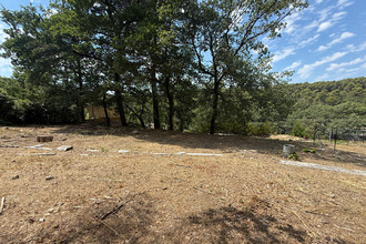  terrain la-roque-d-antheron 13640