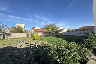  terrain le-coteau 42120