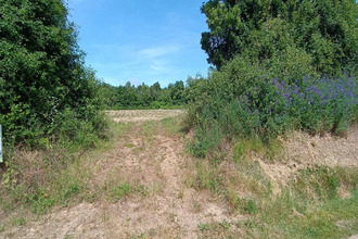  terrain les-aix-d-angillon 18220