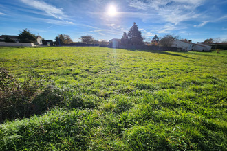  terrain les-magnils-reigniers 85400